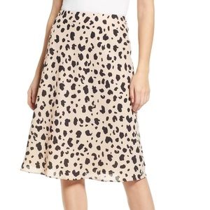 Socialite MIDI Cheetah Skirt
